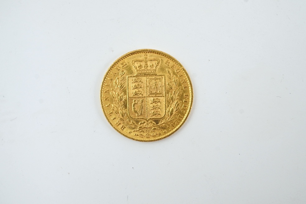 British Gold coins, Victoria, sovereign, 1866, die no. 75, about VF